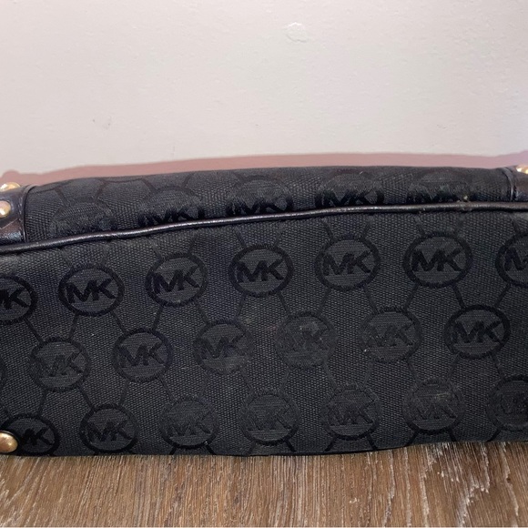 Micheal Kors Black Studded Handbag - Picture 6 of 6